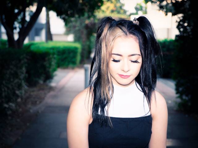 Talia Rose Cut My Nails | Girl.com.au